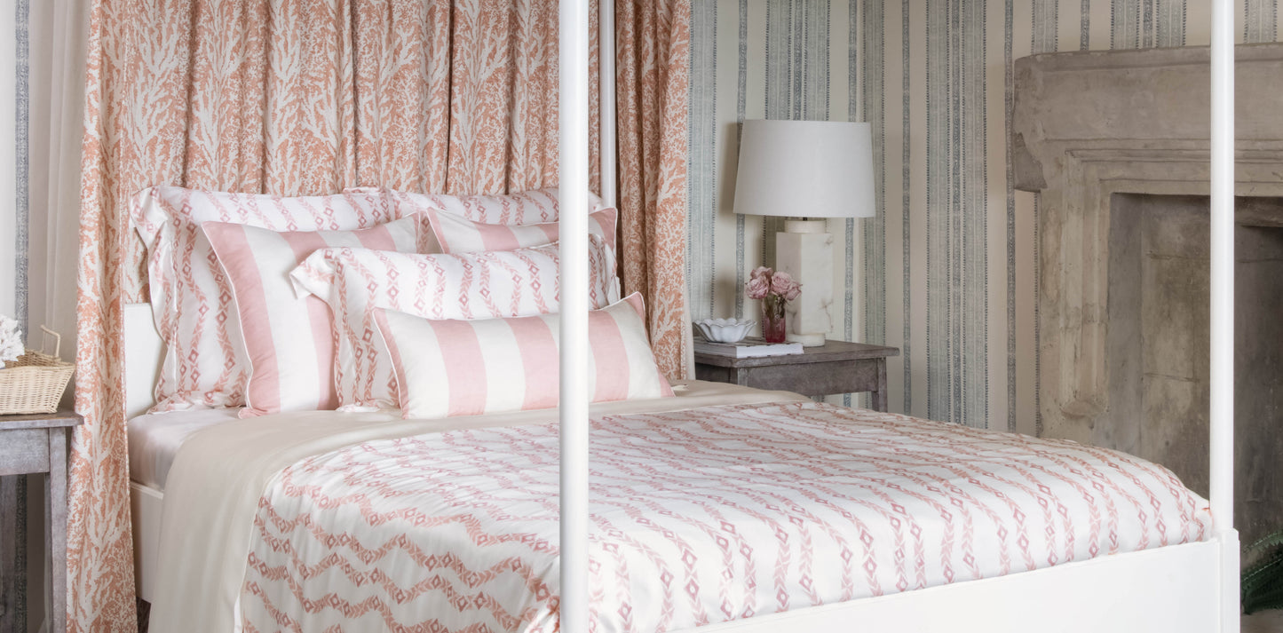 Cary Silk Square Cushion Piped Finish - Pink