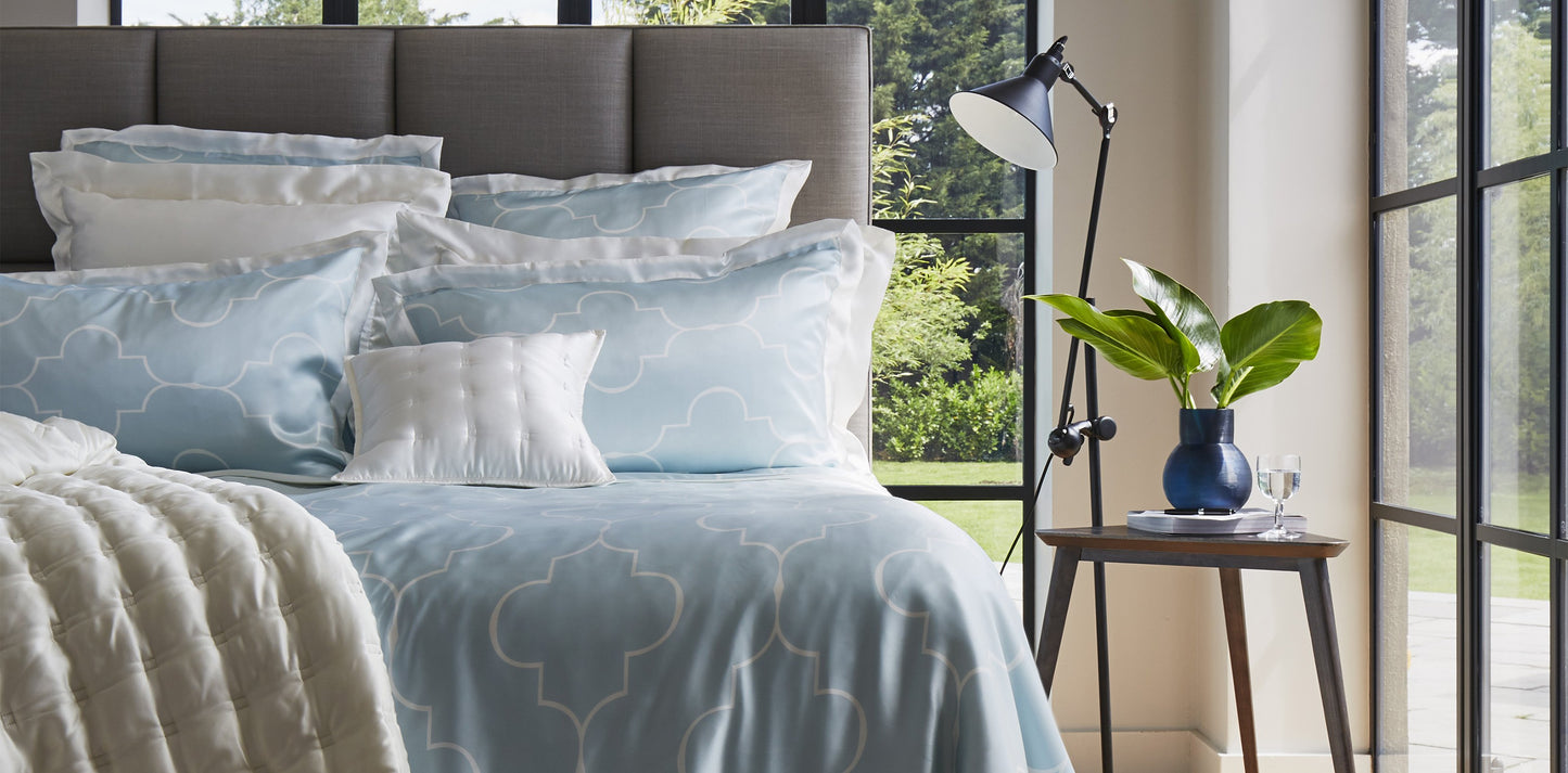 Windsor Silk Coverlet - Ivory