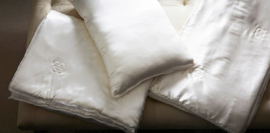 Best Hypoallergenic Bedding: A Silk Expert’s Guide