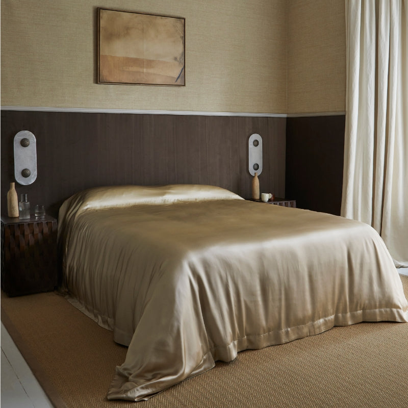 Champagne Sand Silk Pillowcase